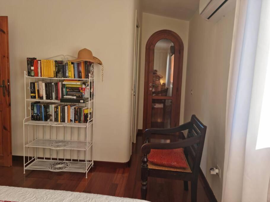 Villa Tea, Residenza Incantevole Con Giardino . Flumini di Quartu Εξωτερικό φωτογραφία